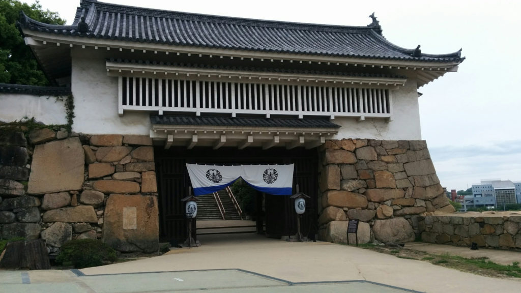 岡山城城門